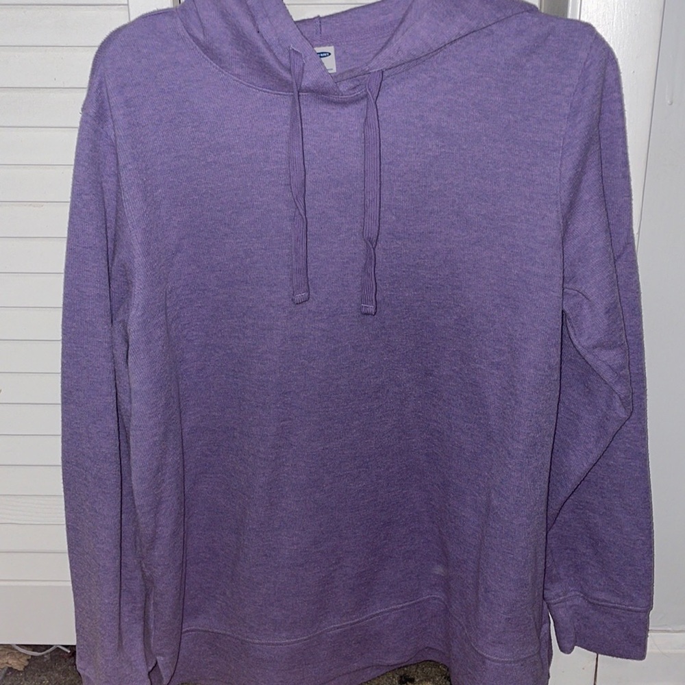 Purple hoodie with draw strings. Size Large.